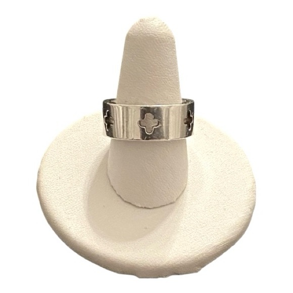 Tiffany & Co. Silver Cut Out Cross Ring - Size 7 - Picture 2 of 10